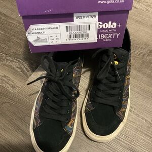 Gola Sneakers Women’s Sz 7